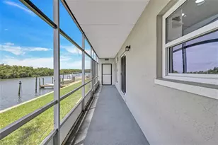 8817 Bay Pointe Dr, Tampa, FL 33615 - Photo 29