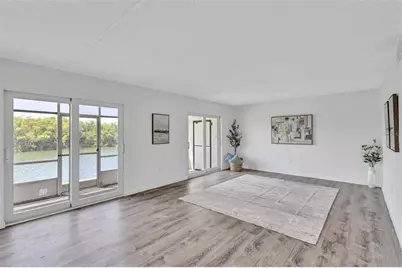 8817 Bay Pointe Drive #107, Tampa, FL 33615 - Photo 15