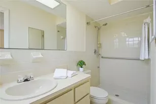 7832 McPherson Dr, New Port Richey, FL 34653 - Photo 9