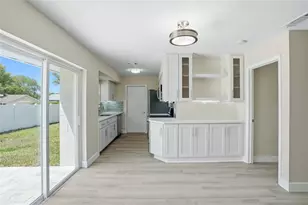 1966 119th St, Largo, FL 33778 - Photo 9