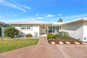 12475 4th St E, Treasure Island, FL 33706 - Photo 3
