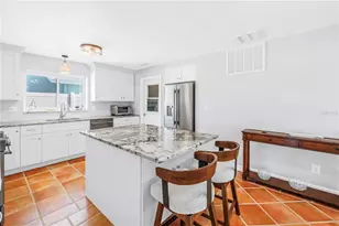 12475 4th St E, Treasure Island, FL 33706 - Photo 15