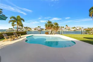 12475 4th St E, Treasure Island, FL 33706 - Photo 39