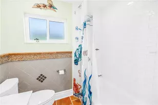 12475 4th St E, Treasure Island, FL 33706 - Photo 25