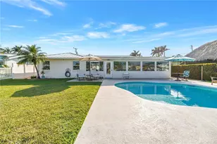12475 4th St E, Treasure Island, FL 33706 - Photo 45