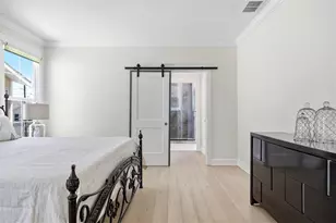 4916 3rd St N, Saint Petersburg, FL 33703 - Photo 25