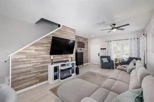 9004 Grand Bayou Ct, Tampa, FL 33635 - Photo 3