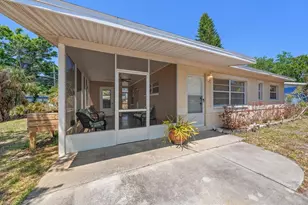 7504 91st St, Seminole, FL 33777 - Photo 5