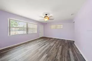 7504 91st St, Seminole, FL 33777 - Photo 13