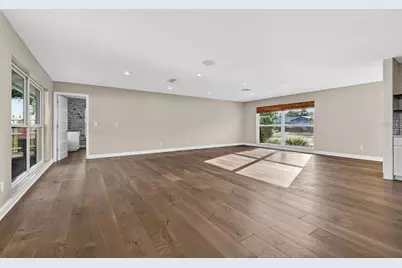 4200 Beach Drive SE, Saint Petersburg, FL 33705 - Photo 5