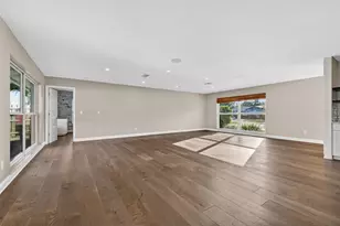 4200 Beach Dr SE, Saint Petersburg, FL 33705 - Photo 5