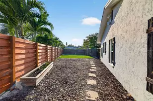 4200 Beach Dr SE, Saint Petersburg, FL 33705 - Photo 19