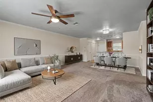 10314 Carrollwood Ct, Tampa, FL 33618 - Photo 9