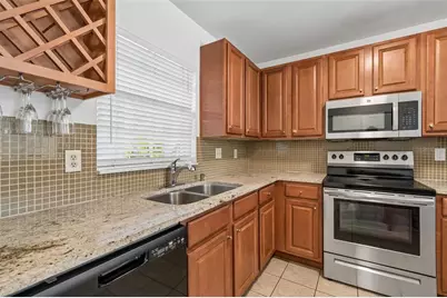 10314 Carrollwood Court #56, Tampa, FL 33618 - Photo 5