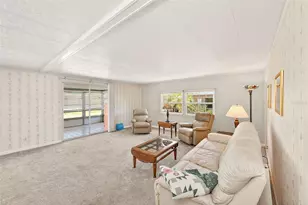 94 Sugar Bear Dr, Safety Harbor, FL 34695 - Photo 9