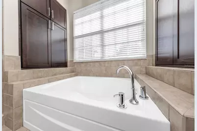4152 Grandchamp Circle, Palm Harbor, FL 34685 - Photo 39