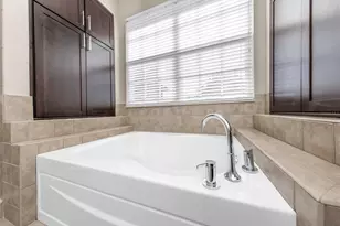 4152 Grandchamp Cir, Palm Harbor, FL 34685 - Photo 39