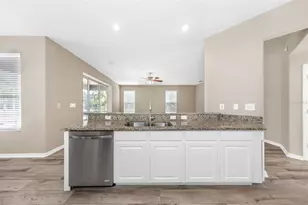 4152 Grandchamp Cir, Palm Harbor, FL 34685 - Photo 29