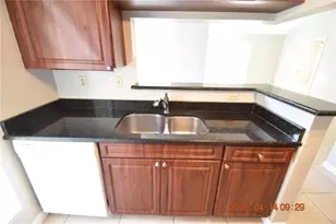 8605 Mallard Reserve Dr, Tampa, FL 33614 - Photo 25