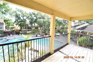 8605 Mallard Reserve Dr, Tampa, FL 33614 - Photo 11