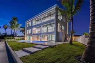 236 Howard Dr, Belleair Beach, FL 33786 - Photo 5