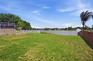 12501 Lake Vista Dr, Gibsonton, FL 33534 - Photo 35