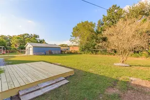 3911 W Tyson Ave, Tampa, FL 33611 - Photo 19