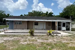6329 11th St Ct E, Bradenton, FL 34203 - Photo 3