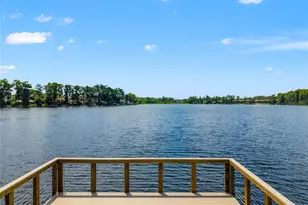 3519 Heards Ferry Dr, Tampa, FL 33618 - Photo 3