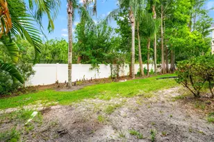3519 Heards Ferry Dr, Tampa, FL 33618 - Photo 17