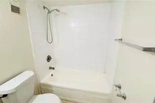 4711 S Texas Ave, Orlando, FL 32839 - Photo 13
