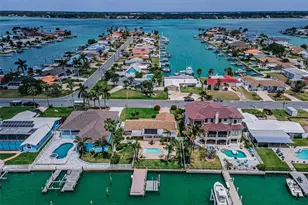 11800 7th St E, Treasure Island, FL 33706 - Photo 35