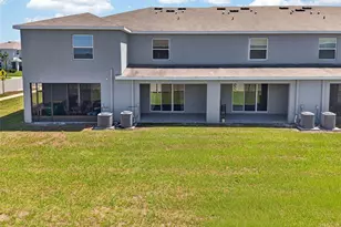 33105 Major Oak Dr, Wesley Chapel, FL 33545 - Photo 55