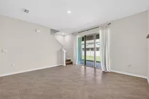 33105 Major Oak Dr, Wesley Chapel, FL 33545 - Photo 25