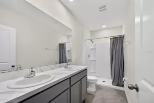 33105 Major Oak Dr, Wesley Chapel, FL 33545 - Photo 35