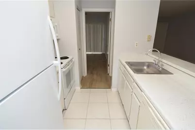 10265 Gandy Boulevard N #1511, Saint Petersburg, FL 33702 - Photo 9