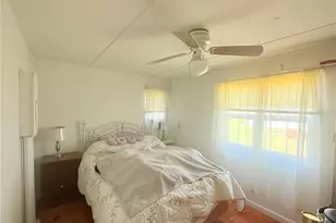 38645 Remora Ave, Zephyrhills, FL 33542 - Photo 15