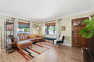 3136 9th Ave N, Saint Petersburg, FL 33713 - Photo 5