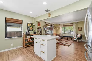 3136 9th Ave N, Saint Petersburg, FL 33713 - Photo 11