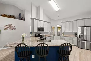 12908 Longcrest Dr, Riverview, FL 33579 - Photo 9