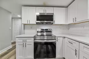 7151 Pinewood Dr, New Port Richey, FL 34652 - Photo 9