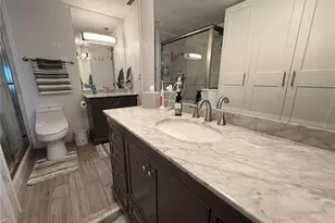 4942 Coquina Key Dr SE, Saint Petersburg, FL 33705 - Photo 13