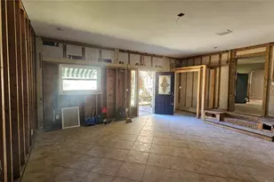208 48th Ave N, Saint Petersburg, FL 33703 - Photo 7