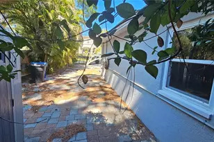 208 48th Ave N, Saint Petersburg, FL 33703 - Photo 77