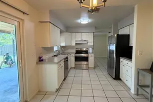 600 6th Ave SE, Largo, FL 33771 - Photo 17