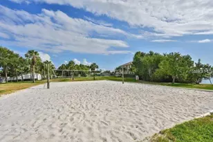 3873 Pompano Dr SE, Saint Petersburg, FL 33705 - Photo 97