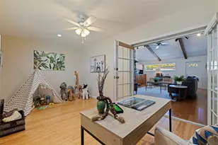 6477 33rd Ave N, Saint Petersburg, FL 33710 - Photo 17