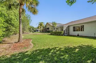 12220 Woodlands Cir, Dade City, FL 33525 - Photo 15