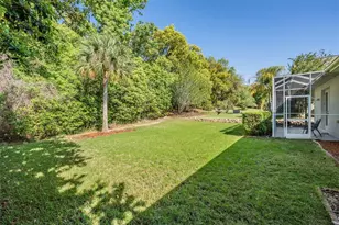 12220 Woodlands Cir, Dade City, FL 33525 - Photo 5
