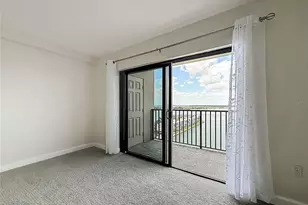 7300 Sun Island Dr S, South Pasadena, FL 33707 - Photo 25